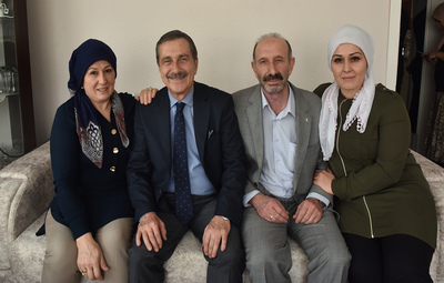 BAŞKAN ATAÇ YALNIZ BIRAKMIYOR